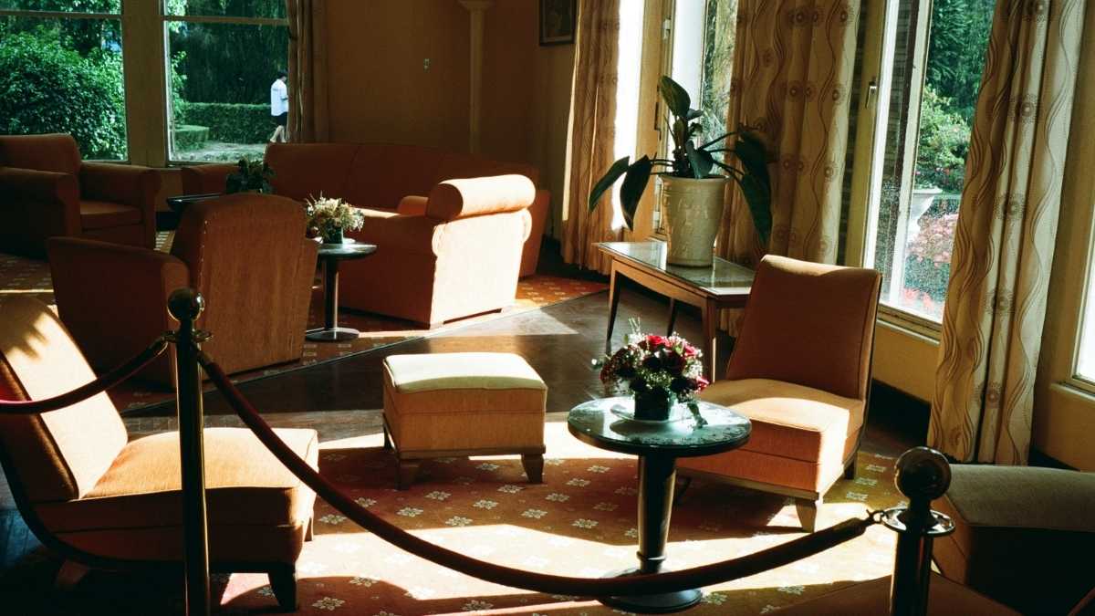 Hotels with Jacuzzi in Room: 7 Luxurious Stays Places
